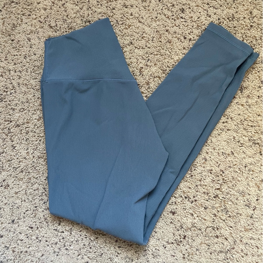 BuffBunny Large Material Girl Rivber Leggings in Blue
